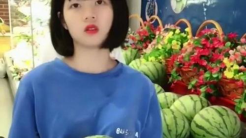 娱乐吃瓜酱姐姐和弟弟,酱姐姐与弟弟的甜蜜互动，揭秘娱乐圈温馨亲情